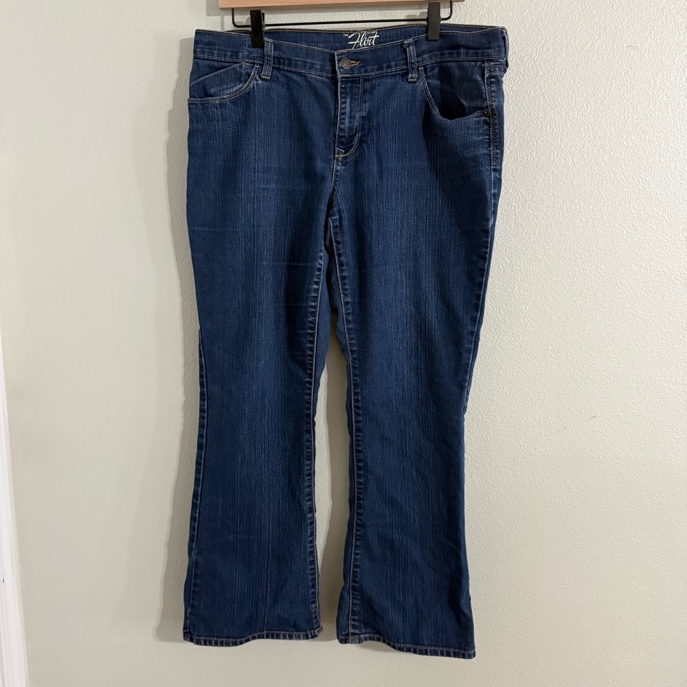 Old Navy The Flirt Women's Bootcut Blue Jeans Size 14